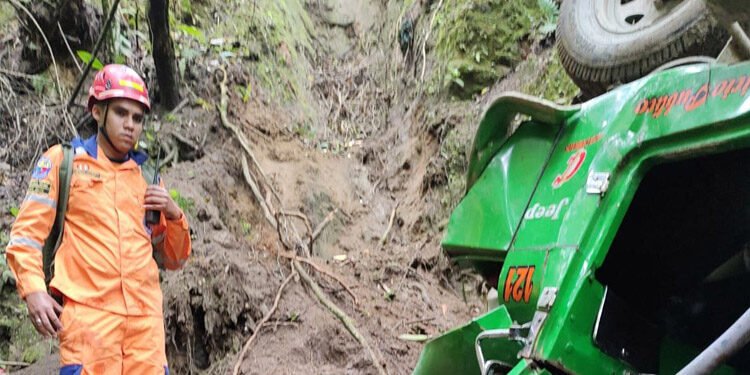 A un abismo fue a parar un campero en el corregimiento de Tapias