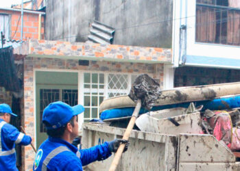 Alcaldía lideró brigada de limpieza y aseo en el barrio Jardín Ciudad Blanca