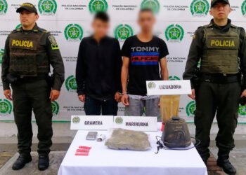 Dos hombres fueron capturados con una licuadora llena de marihuana 