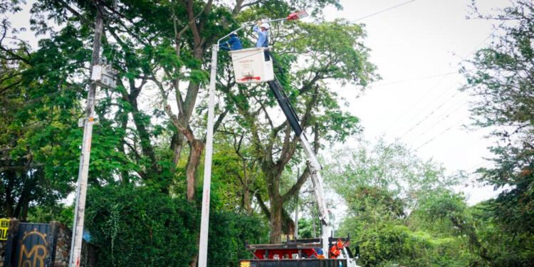 Lluvias afectaron más de dos kilómetros de alumbrado público en Ibagué