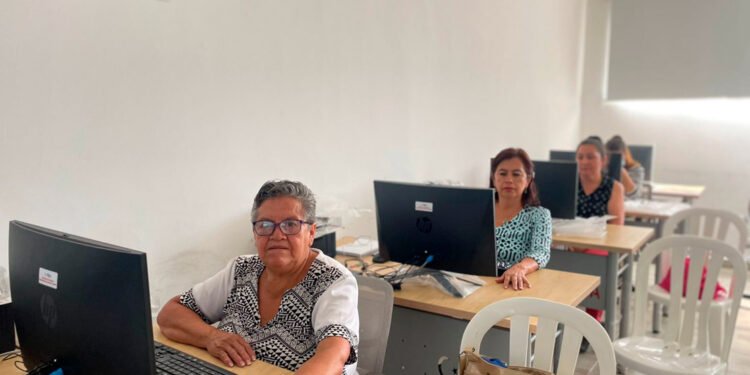 Casa de las Mujeres Empoderadas del Tolima ha capacitado a más de 250 mujeres en informática