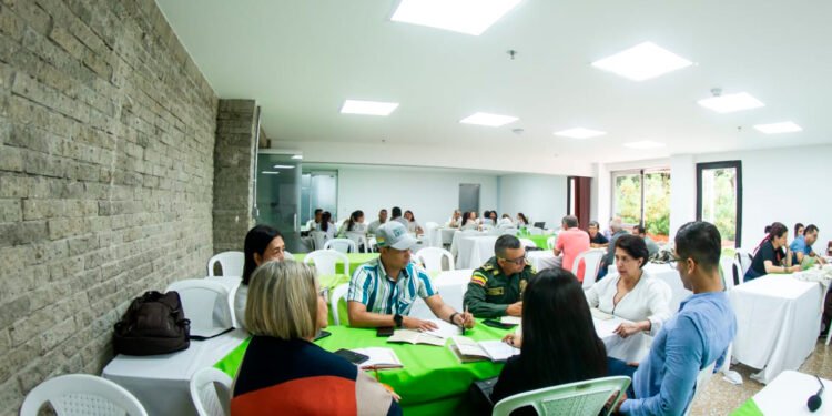 Cortolima capacita Comités Interinstitucionales de Educación Ambiental