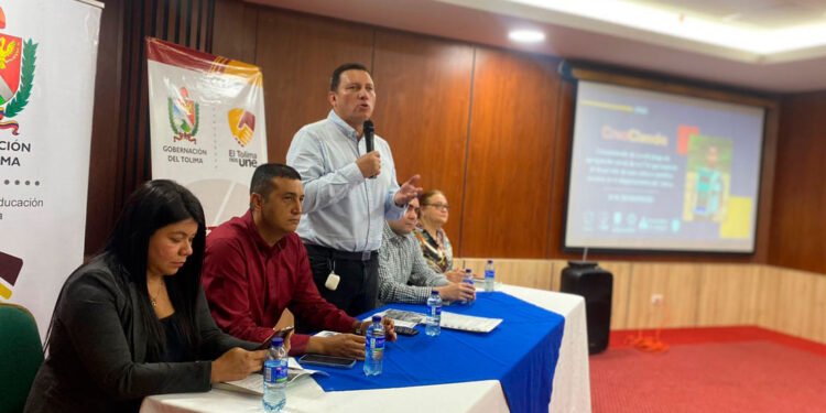 Creaciencia beneficiará a 52 instituciones educativas de 11 municipios del Tolima