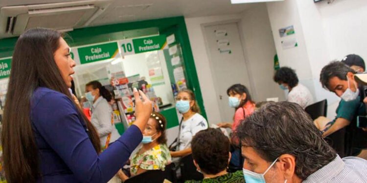 La Administración Municipal le puso ‘la lupa’ a los dispensarios de medicamentos