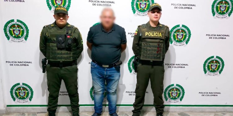 Pilas. Capturado hombre que habría tramitado préstamo bancario de 50 millones de pesos con huellas impresas en látex y cédula falsa para hacerse pasar por la víctima