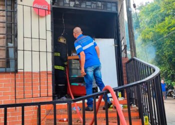 Cuerpo Oficial de Bomberos apagó incendio en la sexta etapa del Jordán