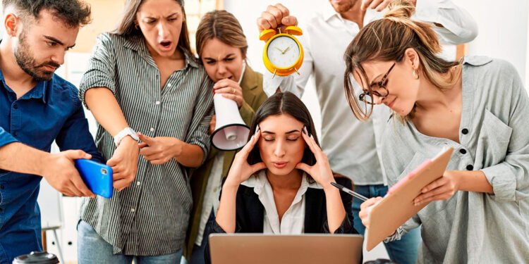 Jornada laboral: cuenta regresiva para que se inicie su reducción en Colombia