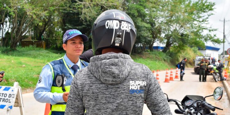 La campaña ‘Conduce Seguro’, de Allianz Colombia, llega a Ibagué