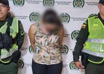 Se alborotan los ladrones en esta época. Una mujer fue capturada por hurto en centro comercial