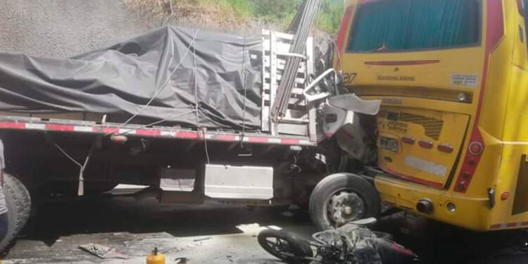 Una persona fallecida dejó grave accidente de tránsito en la vía Ibagué – Calarcá