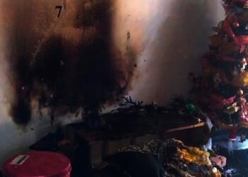 Bomberos oficiales trabajan sin descanso atendiendo emergencias en Navidad