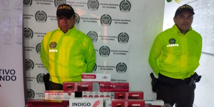 Duro contra el contrabando en Ibagué, más de 34 botellas de licor se incautaron