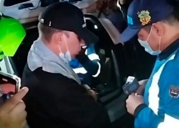 ¡Concejal de Ibagué por andar borracho estrelló su vehículo en el barrio Viveros!