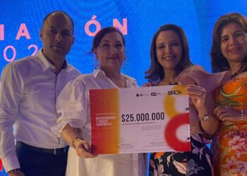 Departamento del Tolima recibió medalla de oro por lucha contra el contrabando