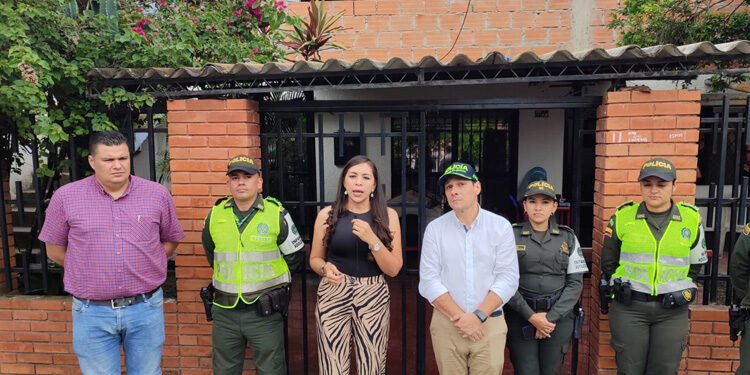 Alcaldía visitó la casa donde le vendieron pólvora a una menor que resultó quemada