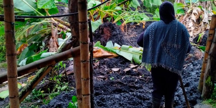 Abandonados habitantes de la vereda la Loma del corregimiento de Coello Cocora sin servicio de salud y ahora incomunicados&nbsp;