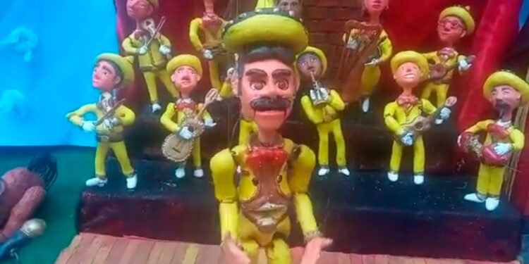 Un mariachi muy particular en la carrera 3ª de Ibagué 