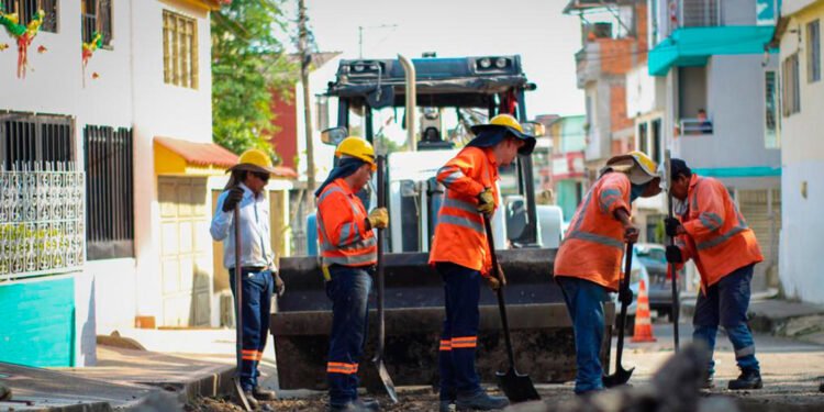 La Administración Municipal&nbsp; busca oferente para pavimentar más de 130 calles de Ibagué