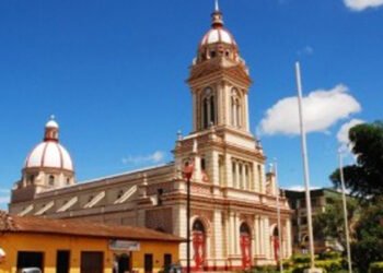 Alcalde de Chaparral asume una nueva investigación en su contra