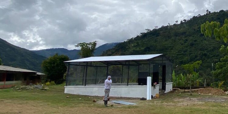 Dos colegios estrenarán lombricultivos en el Tolima