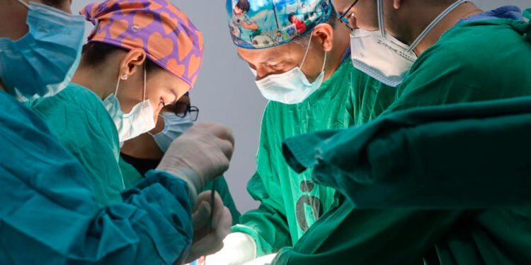 Hospital Federico Lleras Acosta se suma a élite de los procedimientos médicos de alta complejidad en el país