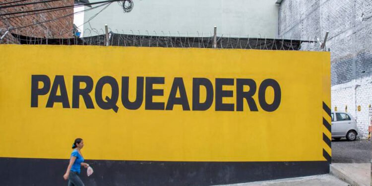 Dueños de parqueaderos de Ibagué no aguantan más las altas tarifas de las pólizas de seguros que los obligan a comprar