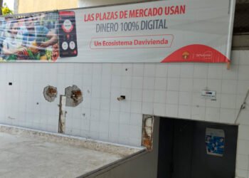 Comerciantes de La Plaza de La 14 inconformes con la administración municipal 