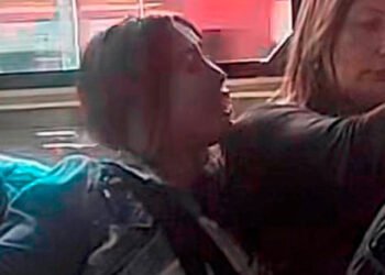 Dos mujeres se agredieron en TransMilenio por una silla