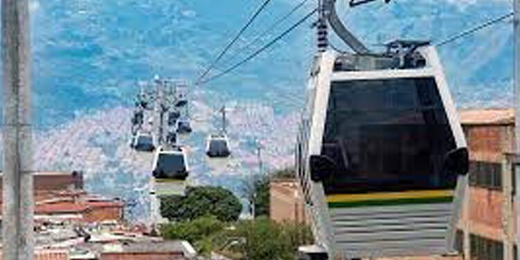 Alcaldía anuncia que tiene 3000 millones de pesos para inicio de estudios de Cable Aéreo