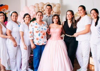 Hospital Federico Lleras Acosta celebró los 15 años de paciente oncológica