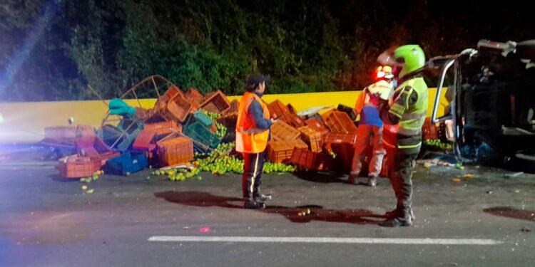 Una mujer murió en accidente de tránsito en la vía Cajamarca – Calarcá