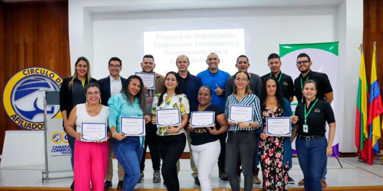 En Ibagué los emprendedores venezolanos formalizaron sus empresas&nbsp;
