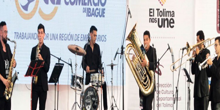 Quince agrupaciones tolimenses buscan conquistar el ‘Cantalicio Rojas’