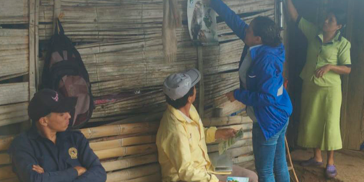 Cortolima realizó campaña puerta a puerta para el cuidado a las águilas cuaresmeras en Falan