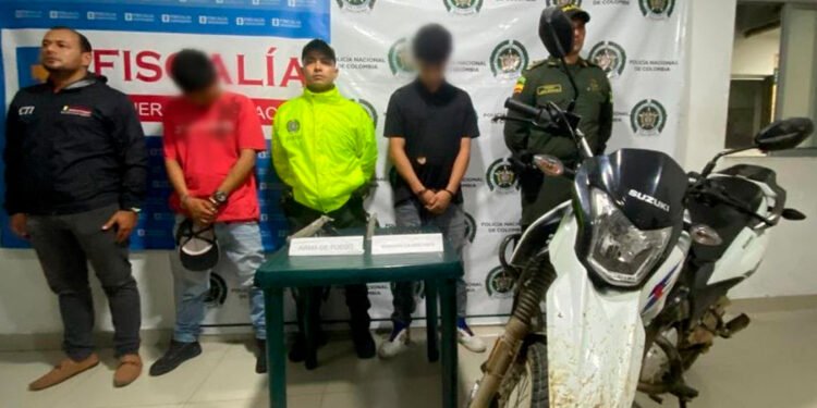 Alias ‘El Diablo’ y ‘Andy’ fueron detenidos por&nbsp; la policía en el barrio la Ermita de Mariquita