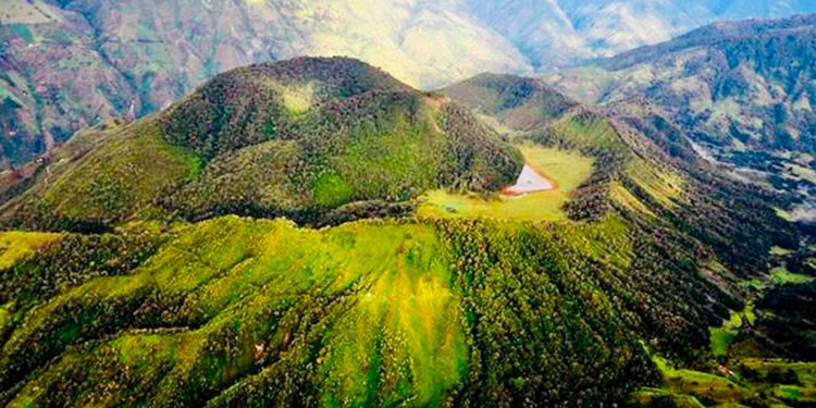 Procuraduría advierte a 6 alcaldes del Tolima por no estar preparados para eventual emergencia con el volcán Machín