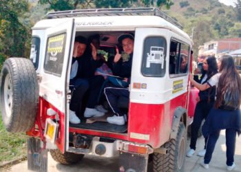 Roncesvalles, garantiza el transporte escolar a sus estudiantes para este 2023