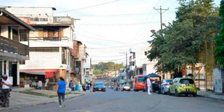 Cultivan, procesan y venden marihuana en el barrio Topacio ante la vista de todos y al parecer nadie hace nada