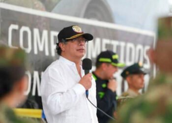 Petro ordenó tumbar el cese al fuego con el Clan del Golfo