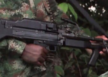 Tras encontrarle fotos en su celular de cuando prestó servicio Militar presuntamente Disidencias mataron a joven en Cauca