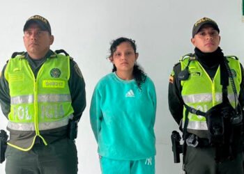 En el barrio La Cima capturaron una mujer por el hurto de un celular