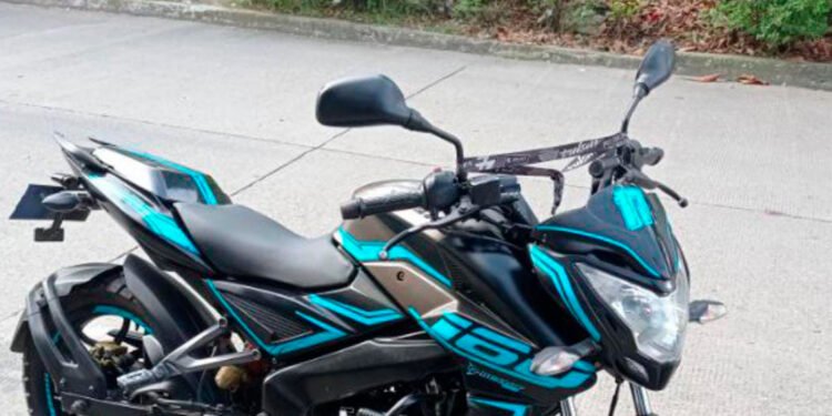 Le robaron la motocicleta a un supervisor de una empresa de seguridad