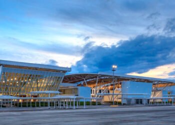 Ambiciosa propuesta del gobernador Orozco con respecto a un aeropuerto nuevo en Ibagué&nbsp;