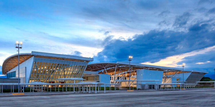 Ambiciosa propuesta del gobernador Orozco con respecto a un aeropuerto nuevo en Ibagué&nbsp;