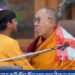 Polémico video: Dalai Lama pide perdón por besar a un niño y pedirle que le ‘Chupe’ su lengua