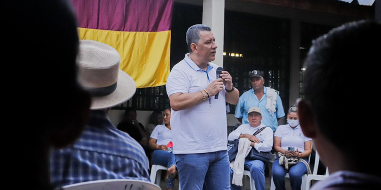 La Gobernación del Tolima formalizó inversión para terminar la vía Purificación – Chenche Asoleado