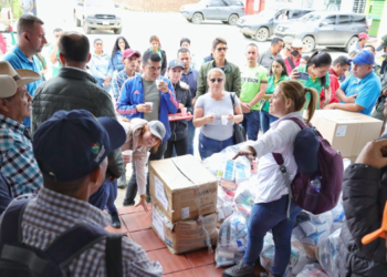 Alerta Naranja. Municipios cercanos al volcán nevado del Ruiz reciben acompañamiento