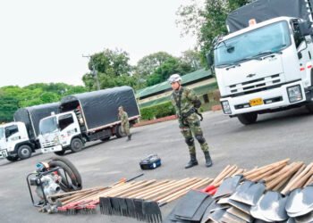 El Tolima sigue interviniendo las rutas de evacuación para atender la emergencia de los municipios de Influencia del volcán nevado del Ruiz