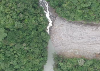 Visita técnica guiada por drones en el represamiento del río Recio demuestra que el agua ha ido disminuyendo