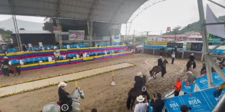 Éxito total en la feria equina de Fresno